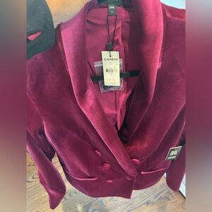 Express woman’s Velvet Blazer Large